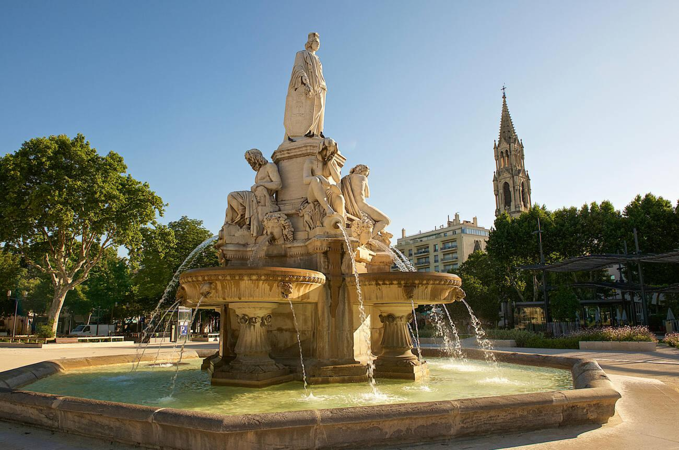 Nimes
